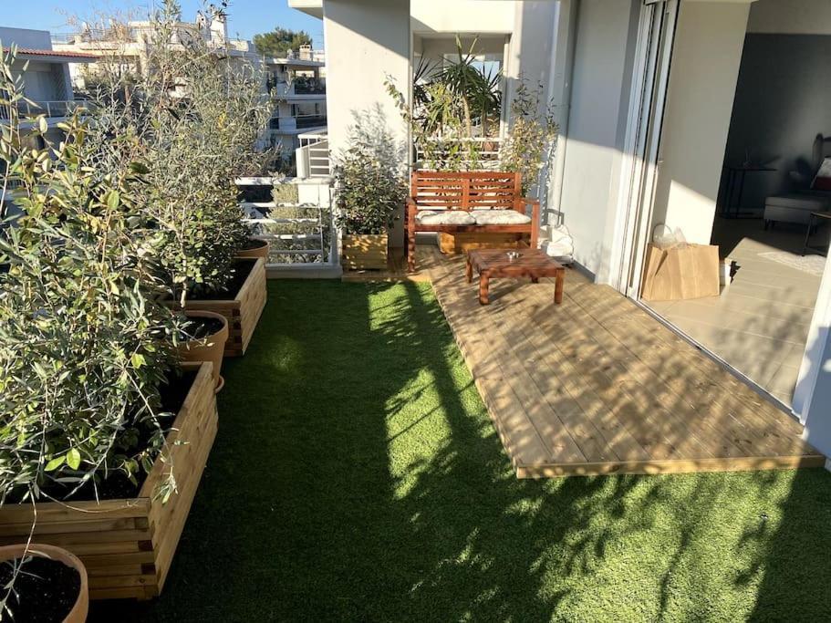 Spacious And Sunkissed 3Br & 2 Bathrooms Apartment Athen Eksteriør billede